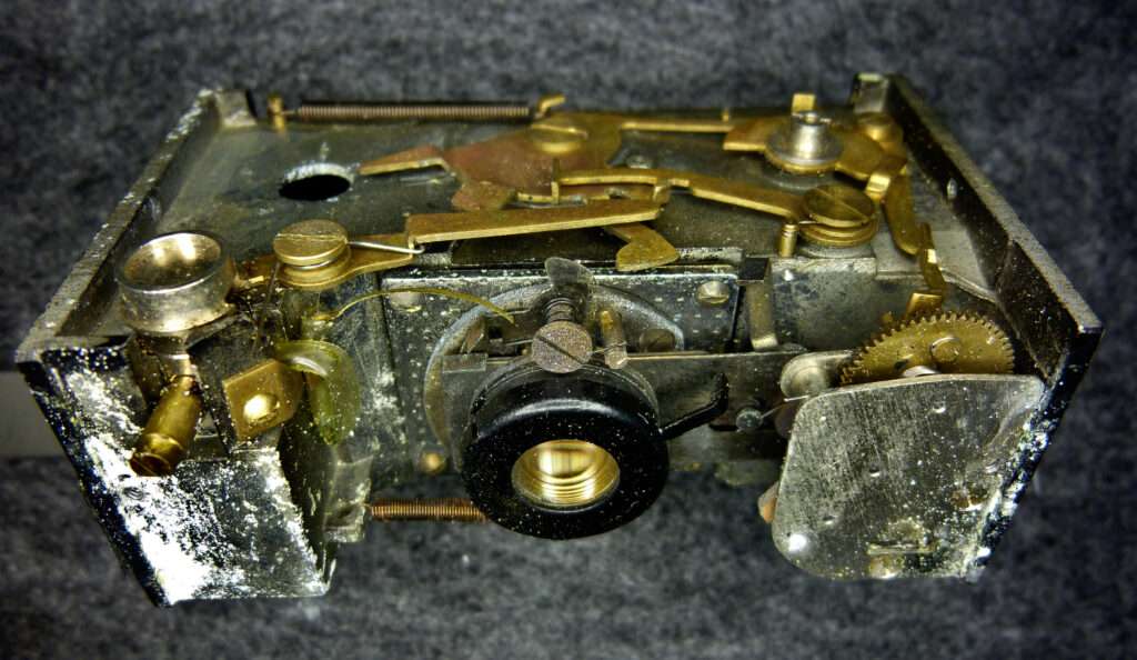 Inner view of Mamiya super 16 