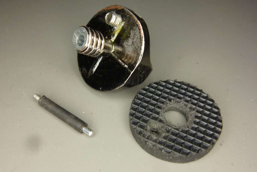 Mamiya super 16 flash adapter components